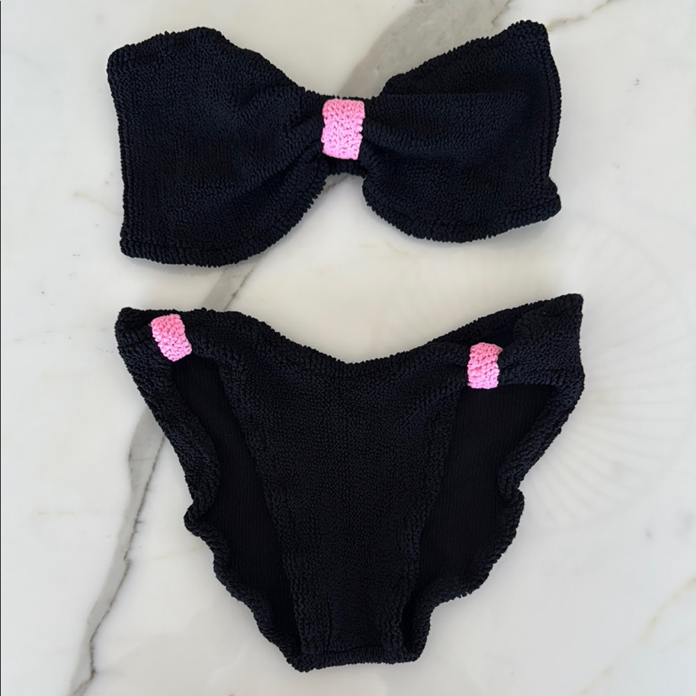 Women’s HUNZA G Black and Pink Bow Swimsuit